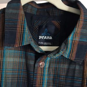 Prana Men’s button down shirt